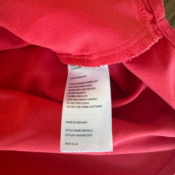 Figs Rafaela Neon Red Top - Picture 2 of 2